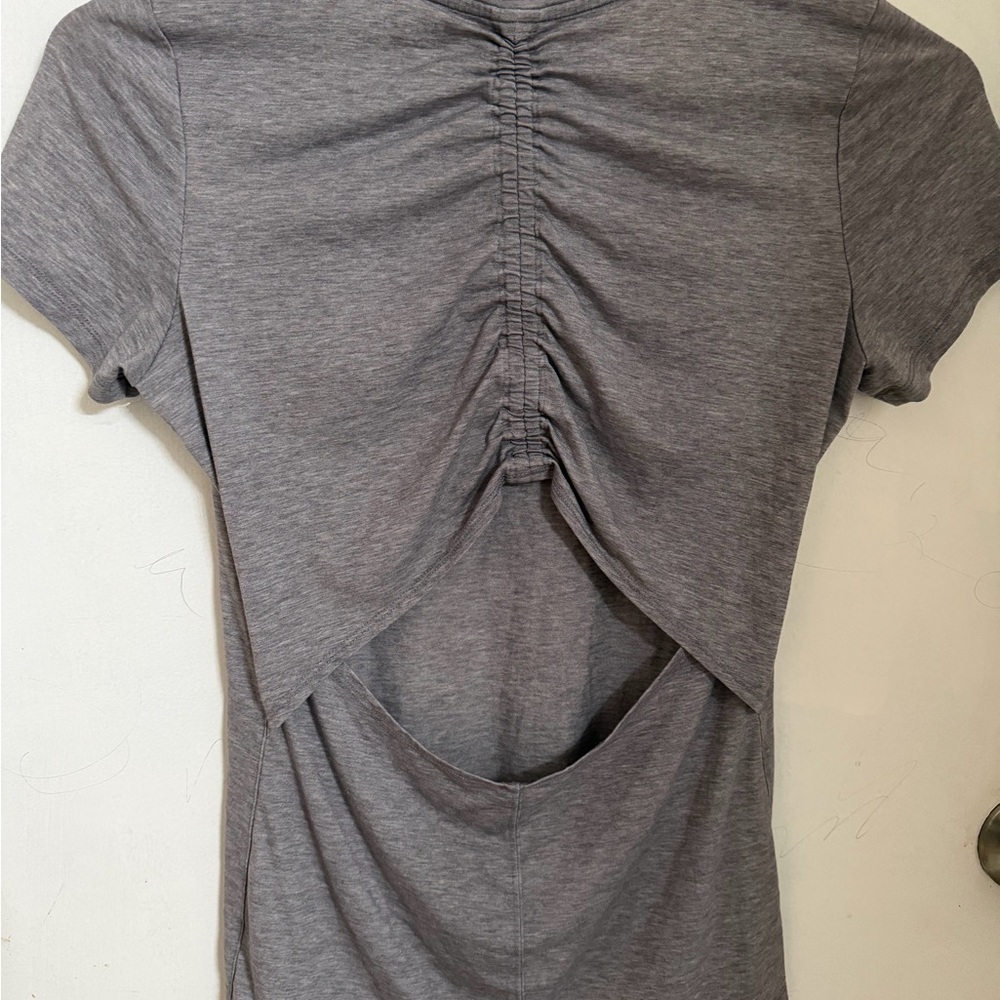 Athleta Charcoal Ruched‎ Short Sleeve Tee